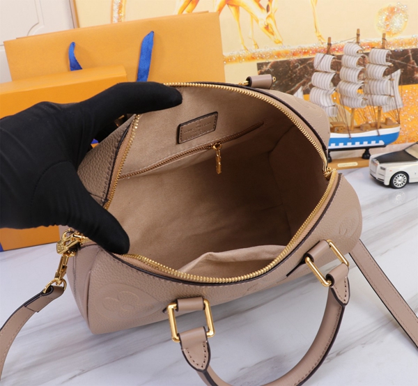 ルイヴィトンバッグ全体デザイン